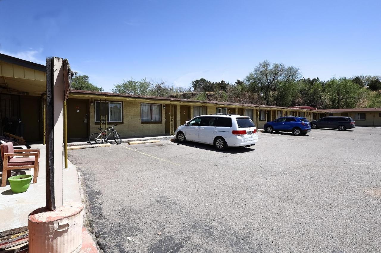 Route 66 Inn Santa Rosa, NM By OYO Exterior foto